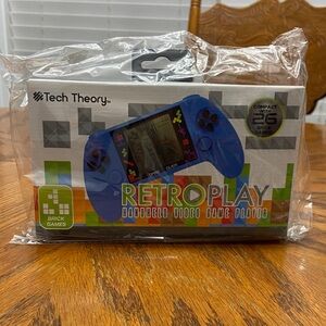 Tech Theory RetroPlay Handheld Console - Blue